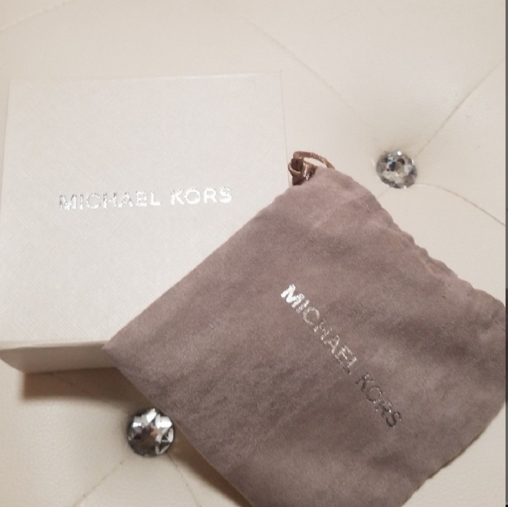 White and silver MK box